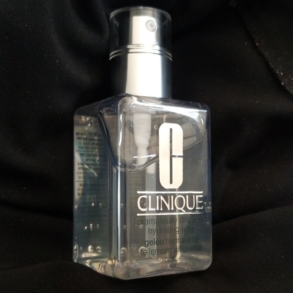 Clinique dramatically different hydrating jelly